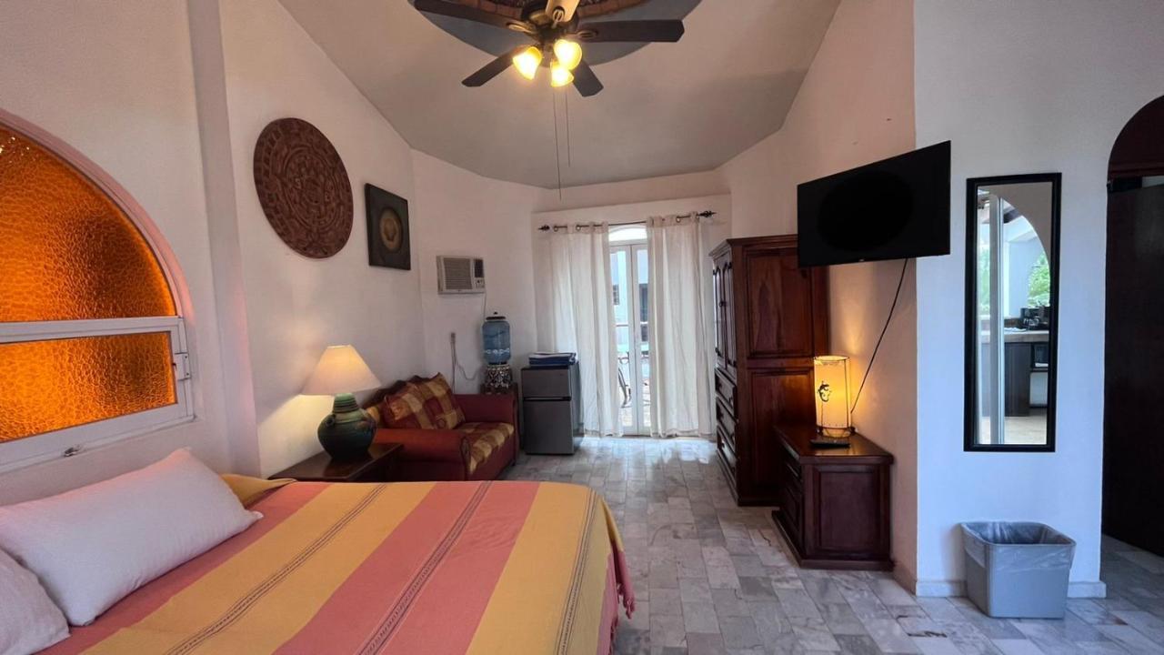 Aventura Pacifico Boutique Suites & Villas (Adults Only) Бусеріас Екстер'єр фото